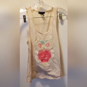 Adorable owl top with side design